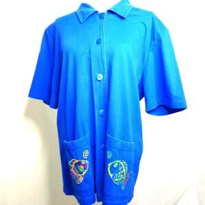 Fine Line Novelty Fish Blue Embroidered Button up Short Sleeve Shirt Size L / XL
